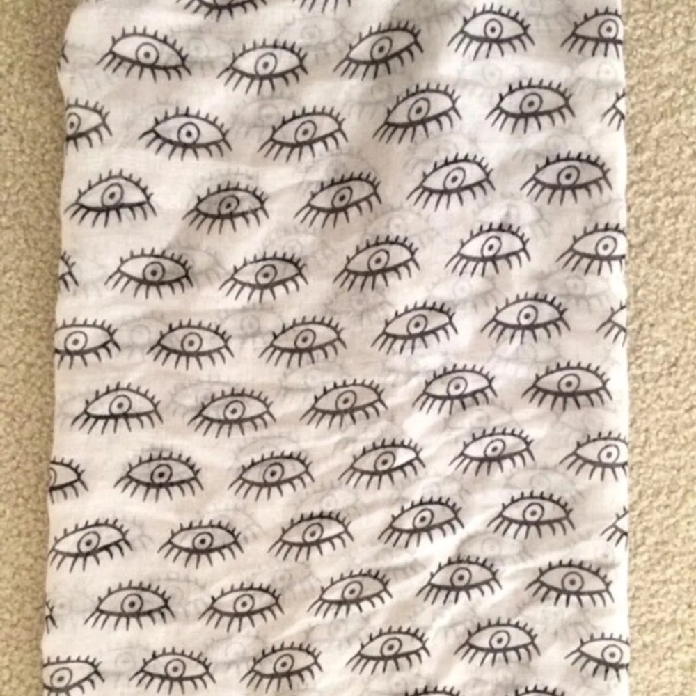 Indie scarf